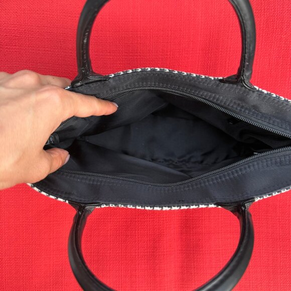 Rare Modella Houndstooth Lady Walking Dog Purse – Small Top Handle - Picture 6 of 9
